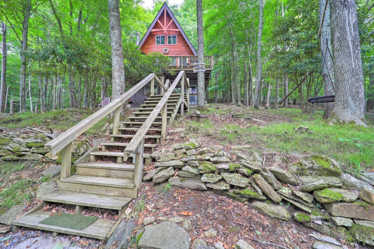 A-Frame Cabin With Hot Tub 1 Mi To Beech Mountain! Exteriör bild