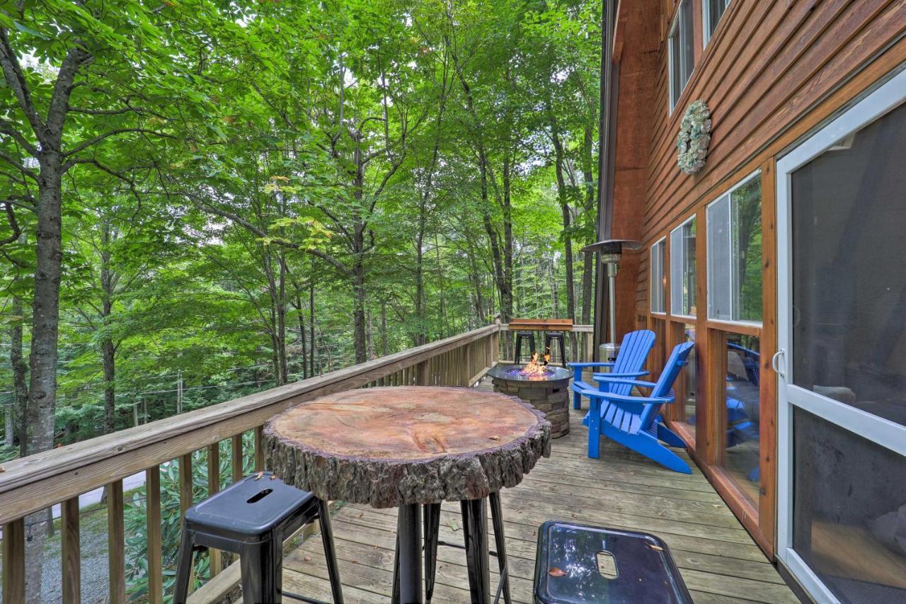 A-Frame Cabin With Hot Tub 1 Mi To Beech Mountain! Exteriör bild