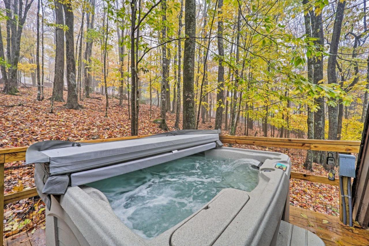 A-Frame Cabin With Hot Tub 1 Mi To Beech Mountain! Exteriör bild