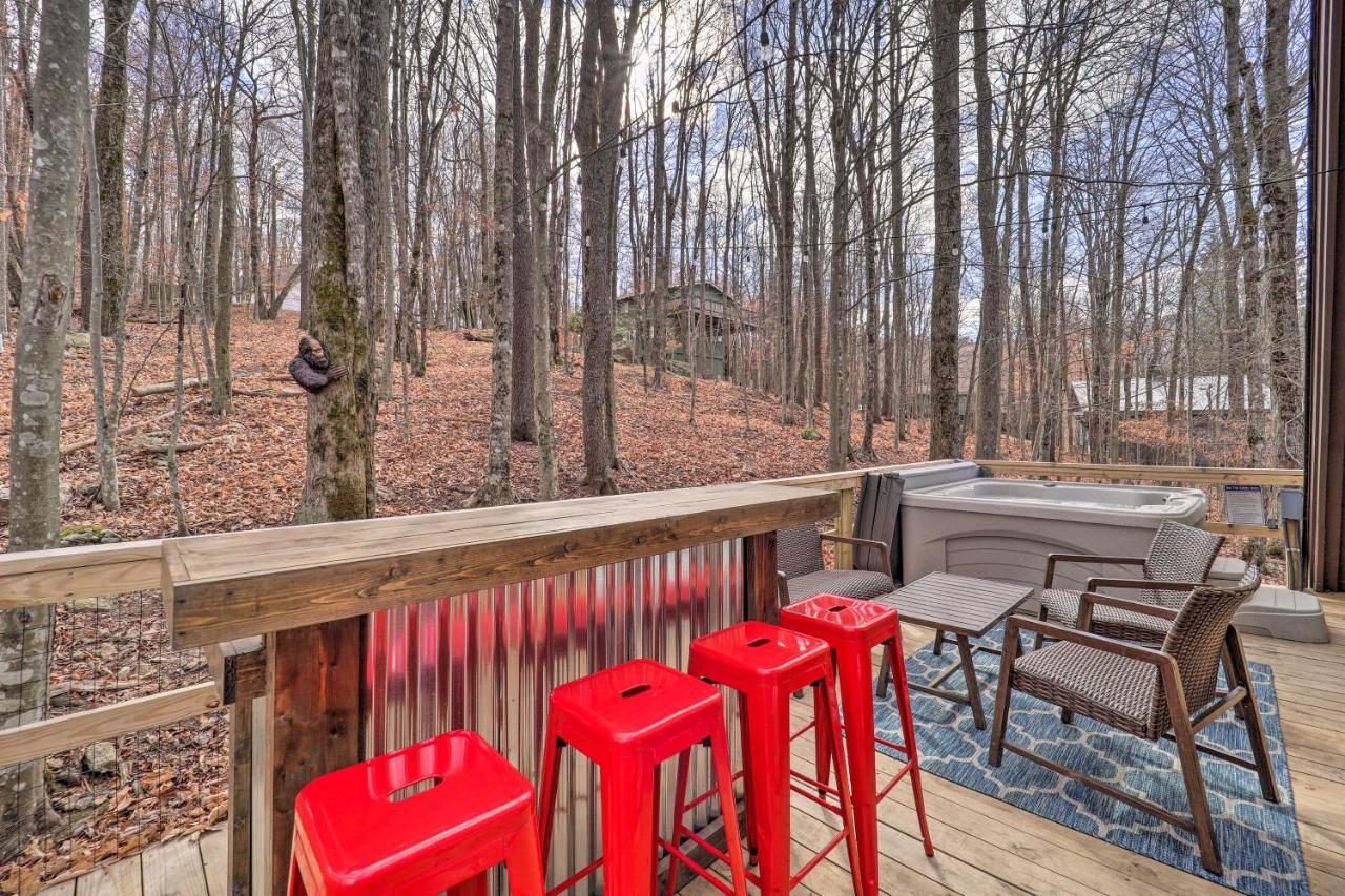 A-Frame Cabin With Hot Tub 1 Mi To Beech Mountain! Exteriör bild