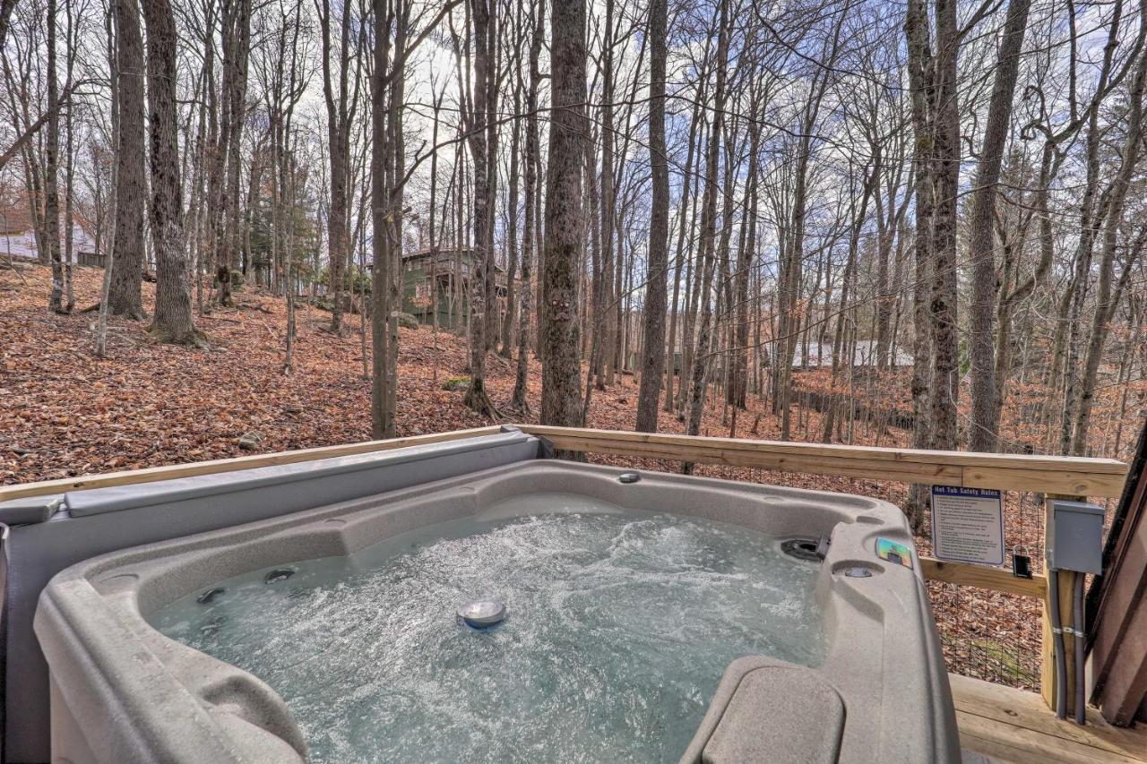 A-Frame Cabin With Hot Tub 1 Mi To Beech Mountain! Exteriör bild