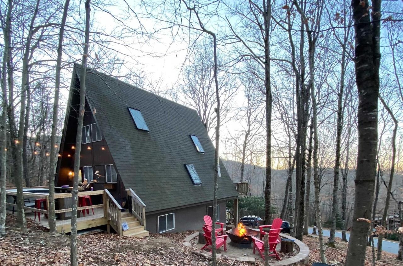 A-Frame Cabin With Hot Tub 1 Mi To Beech Mountain! Exteriör bild